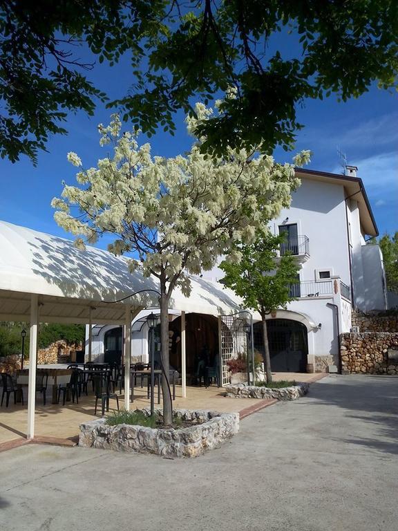 Locanda Dell'Asino D'Oro Villa Sulmona Kültér fotó