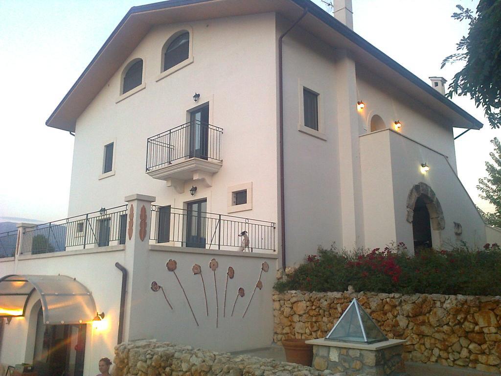 Locanda Dell'Asino D'Oro Villa Sulmona Kültér fotó